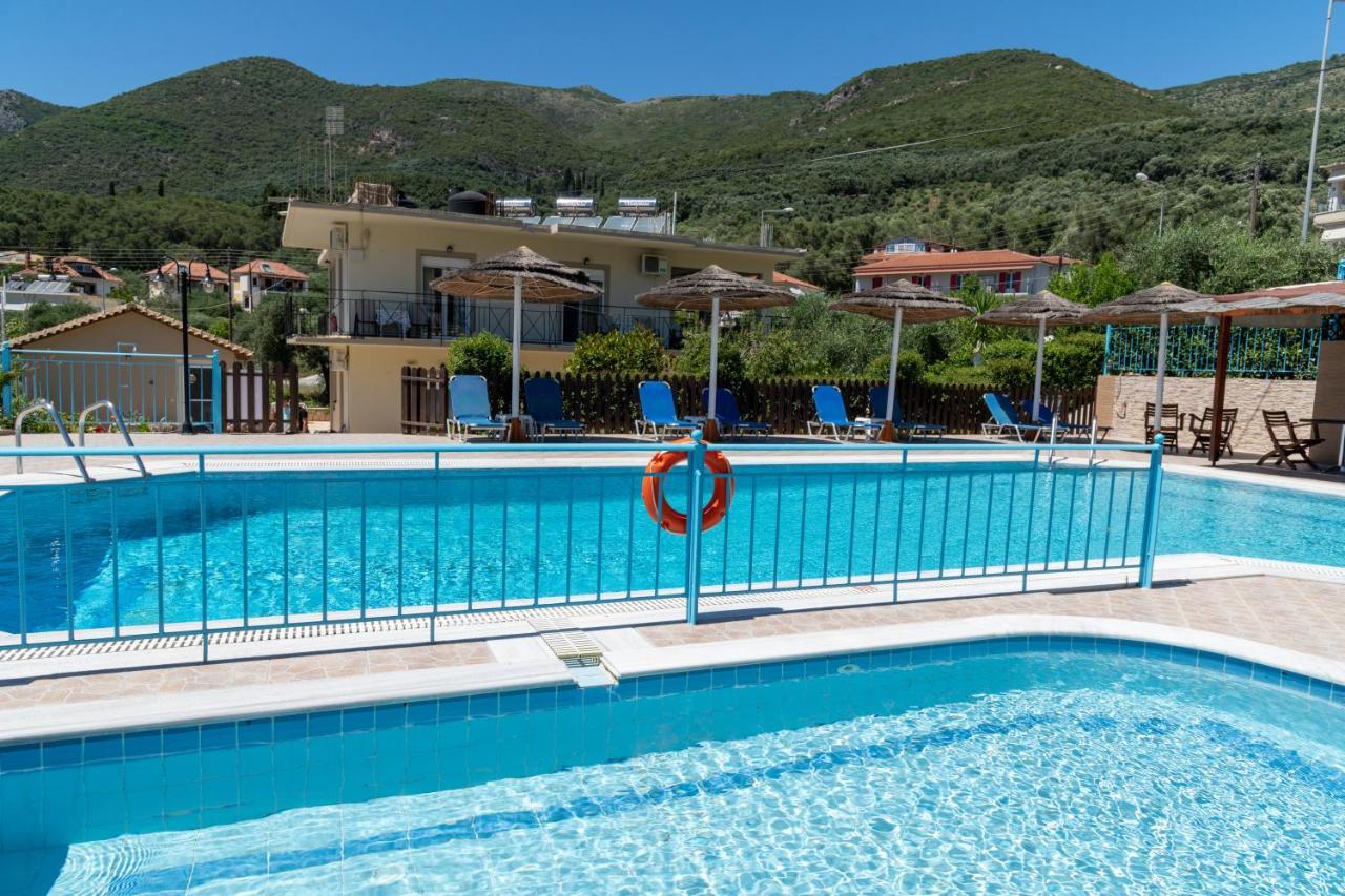 Lambrini Studios Parga Luaran gambar